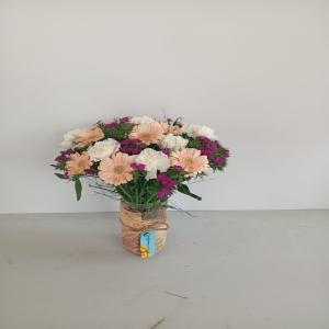  Manavgat Çiçekçiler - Vazoda Gerbera Arajmanı