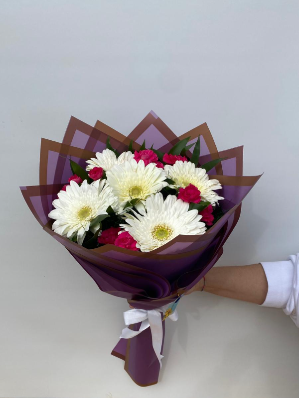  Manavgat Çiçek Siparişi - Gerbera ve Karanfil Buketi